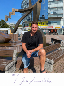 chatgpt image 15.8.2026 klo 18.34.49